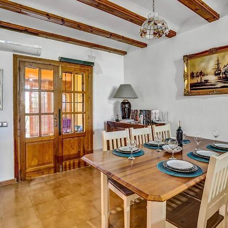 Villa La Isla Casa Barnaby Platja de Larenal Esterno foto