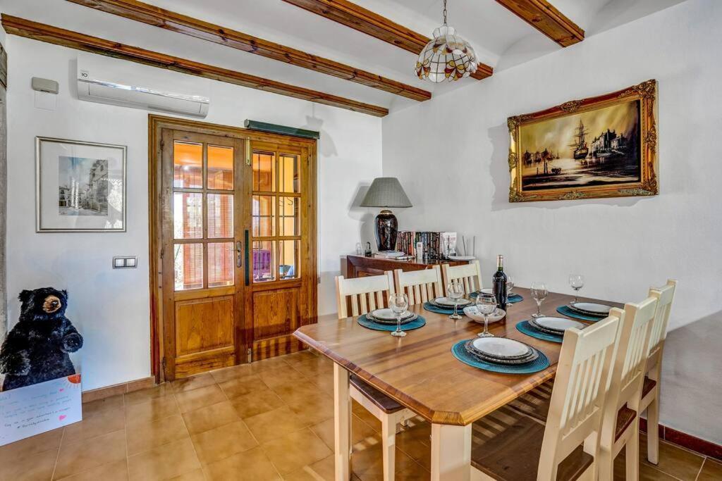 Villa La Isla Casa Barnaby Platja de Larenal Esterno foto