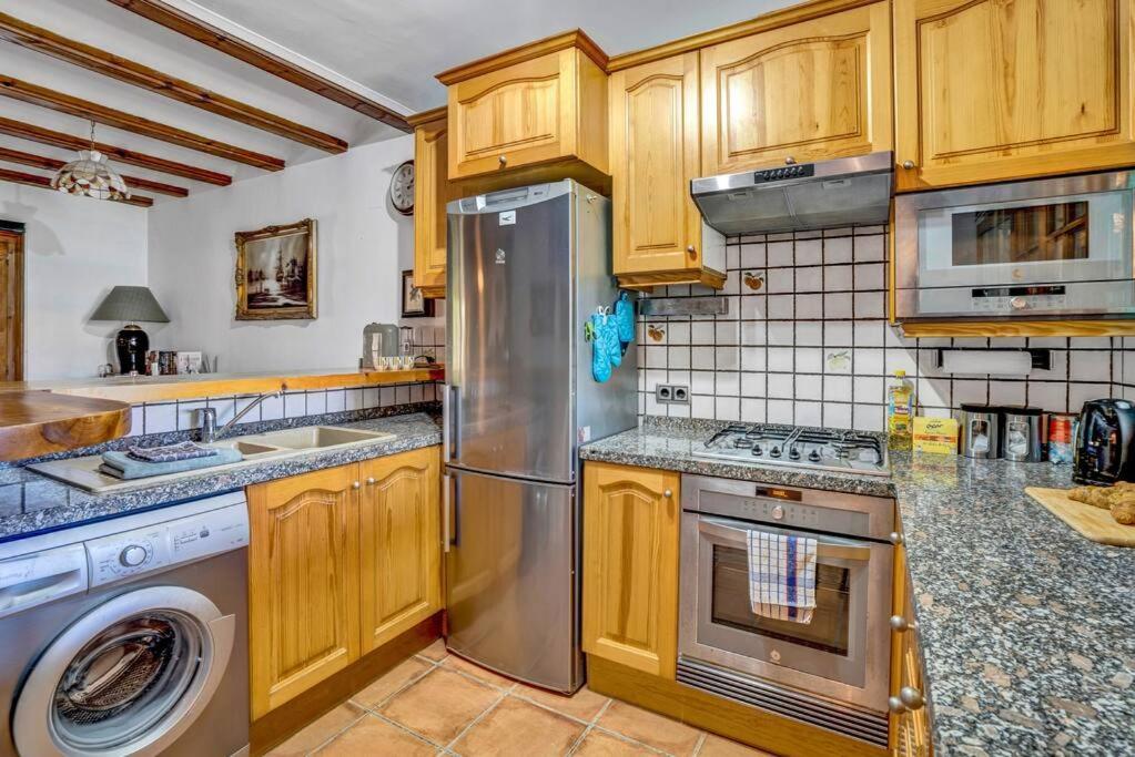 Villa La Isla Casa Barnaby Platja de Larenal Esterno foto